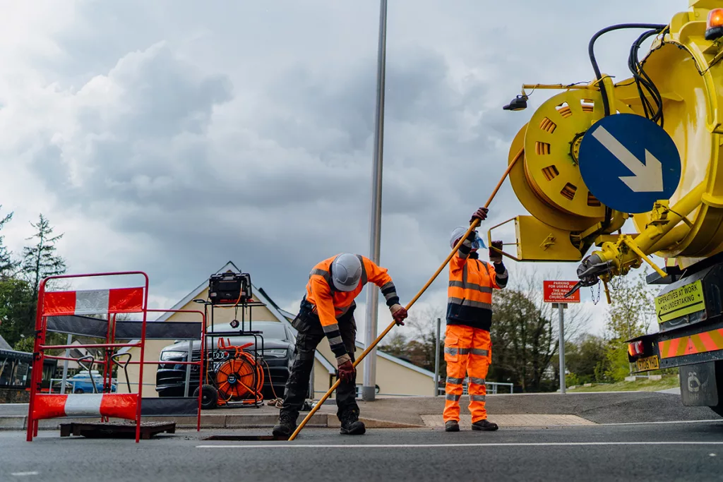 West Wales Waste engineers drain jetting